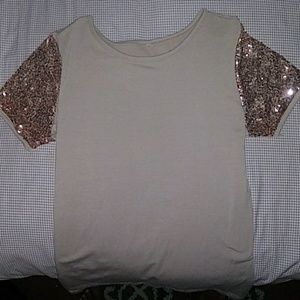 Women's Top